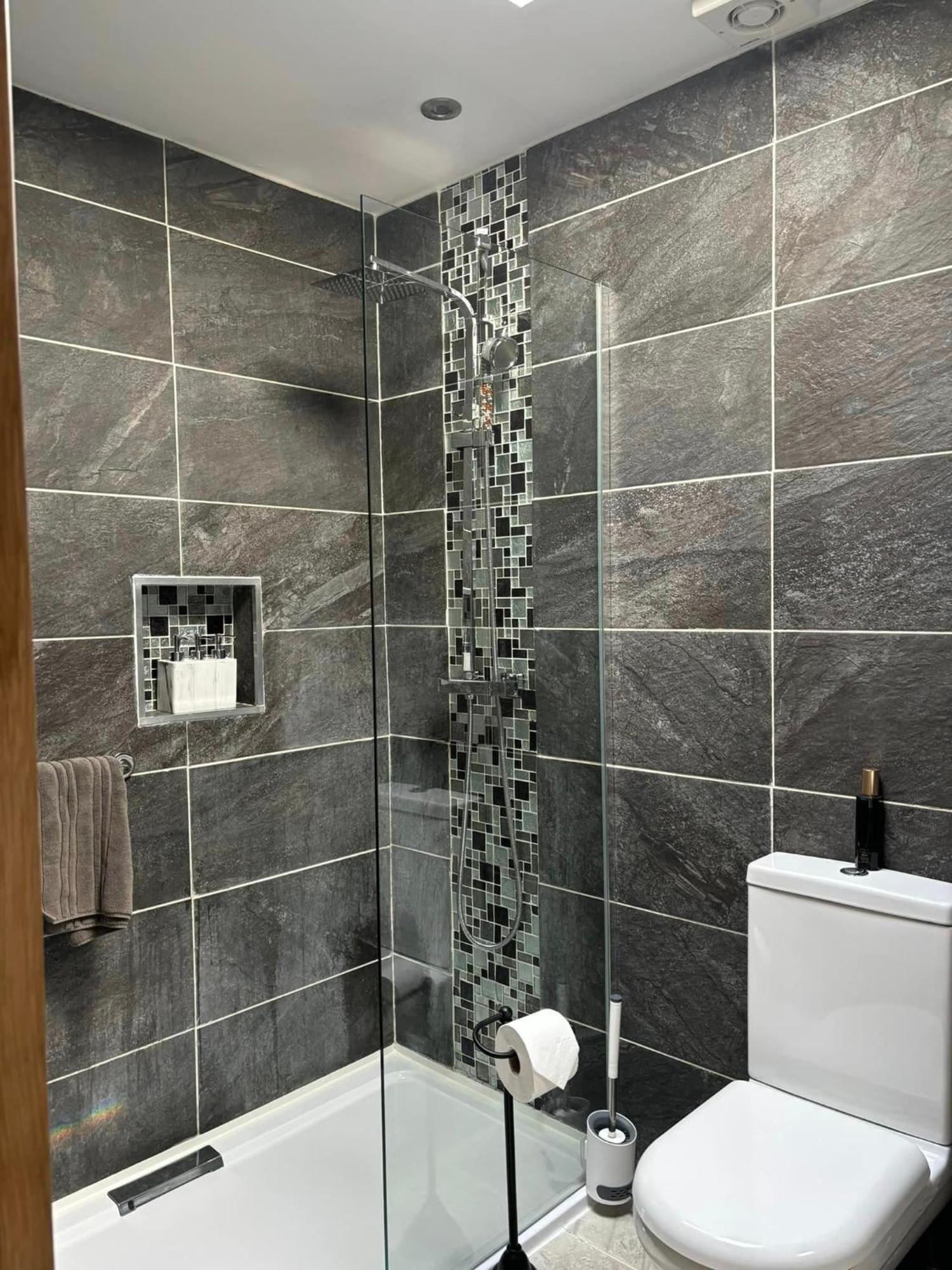 Secret Gem 1 Bed Garden Flat Private Luxury Hot Tub Apartamento Bournemouth Exterior foto